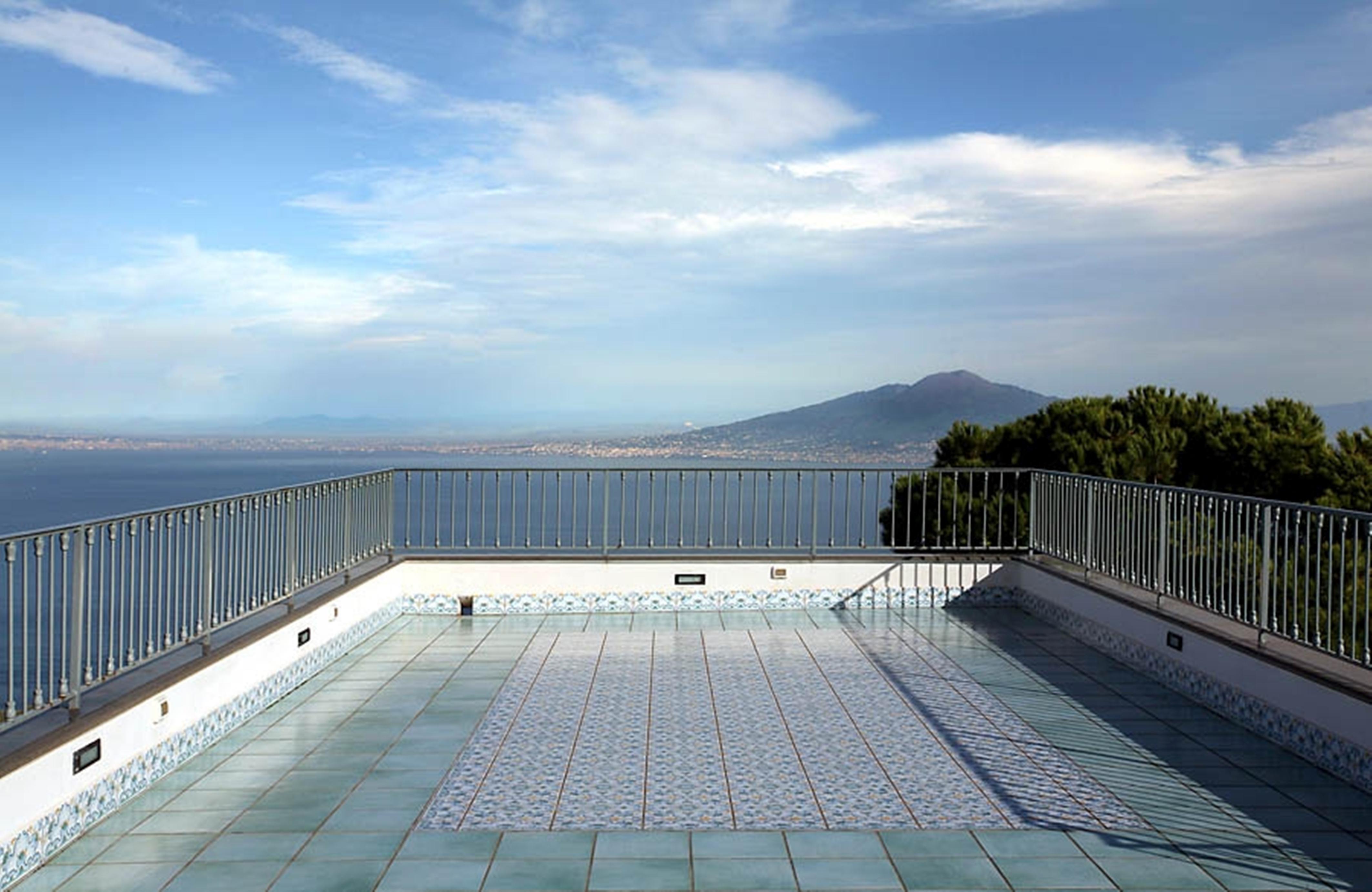 Hotel Oasi Olimpia Relais SantʼAgata sui Due Golfi Exterior foto