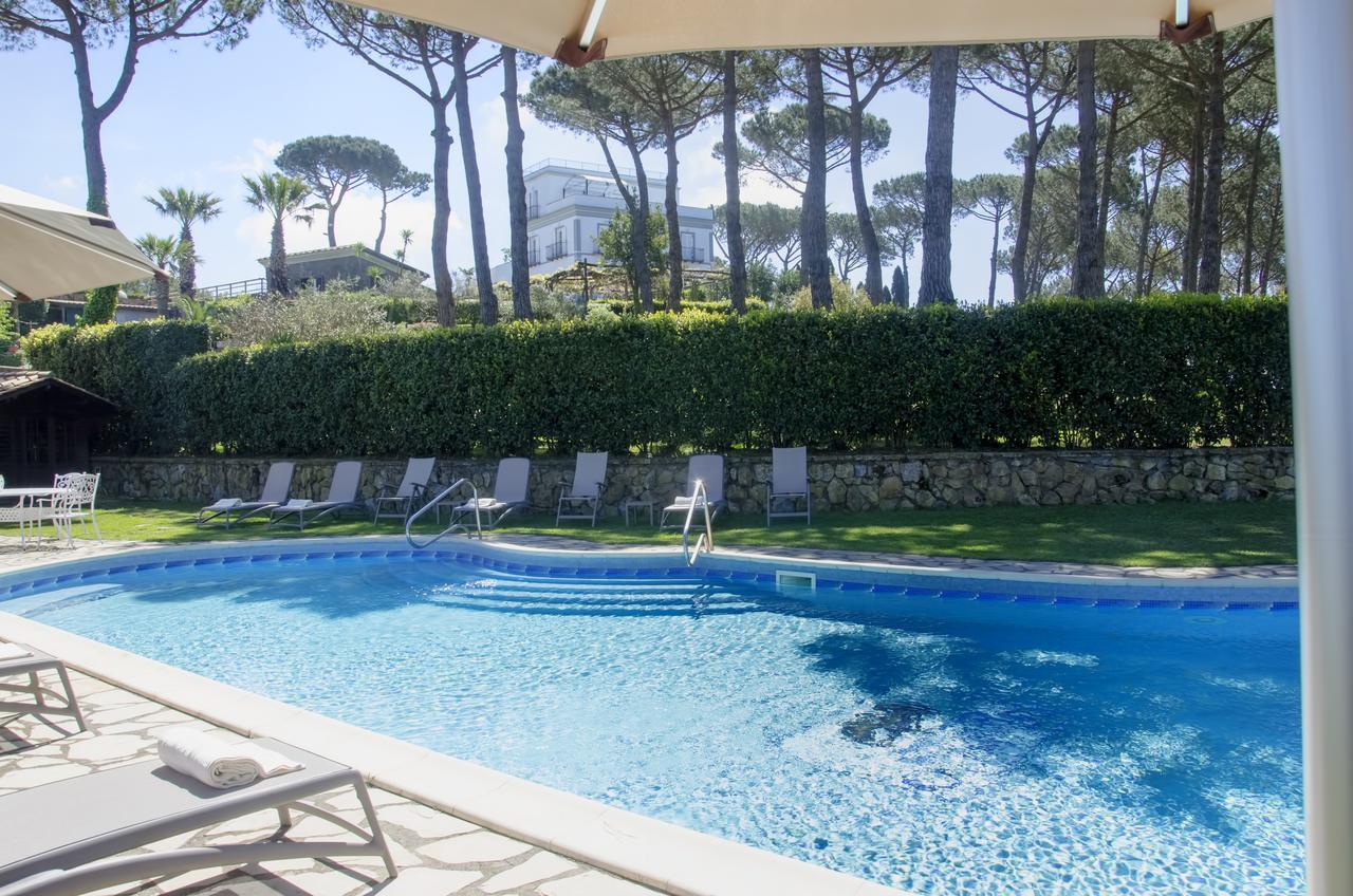 Hotel Oasi Olimpia Relais SantʼAgata sui Due Golfi Exterior foto
